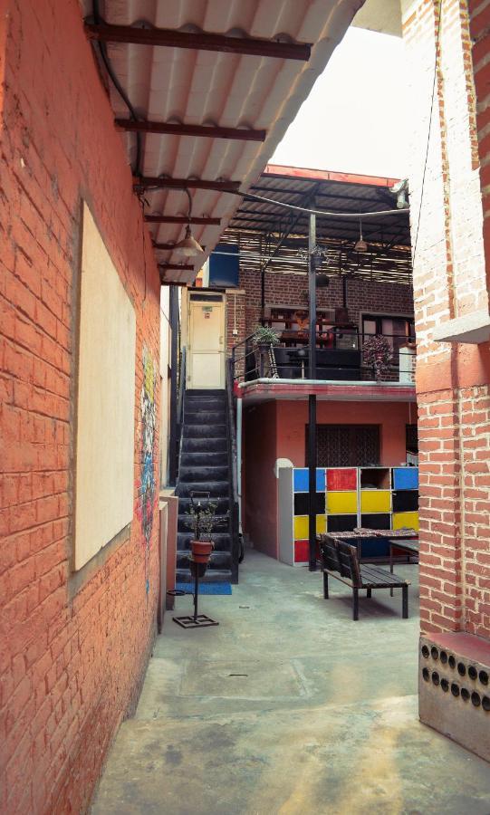Happy Donkey Hostel Katmandú Exterior foto